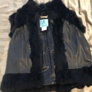 Authentic Leather Vest With 100% Real Fur Collar